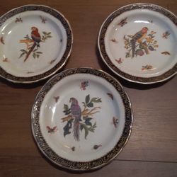 HUA PING TANG HAND PAINTED CERAMIC BIRD PLATES