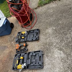 Air Compressor With Attachments 