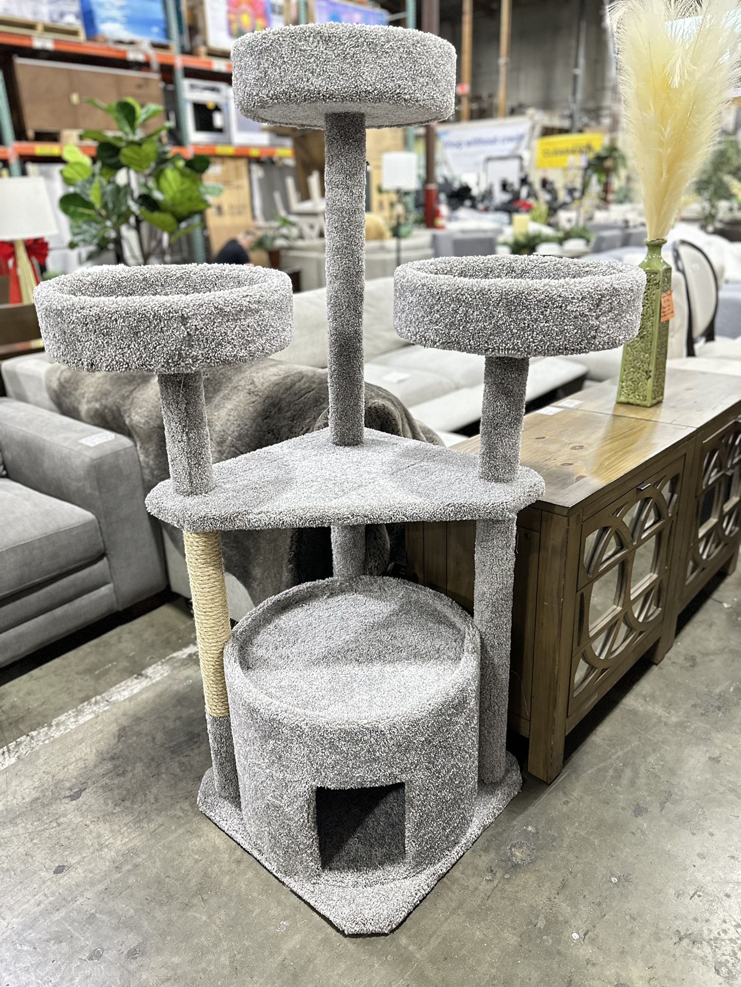 Prestige Cat Trees Maine Coon Cat House