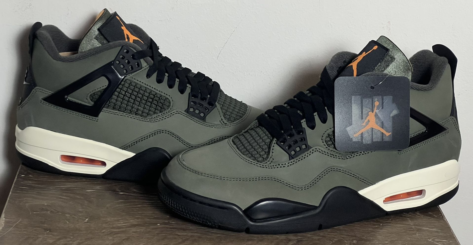 Undefeated x Air Jordan 4 Retro OG SP (2025) | Men’s 9.5 | IB1519-200 (NEW)