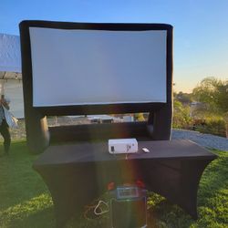 Inflatable Screen / Movie Night (READ DESCRIPTION)