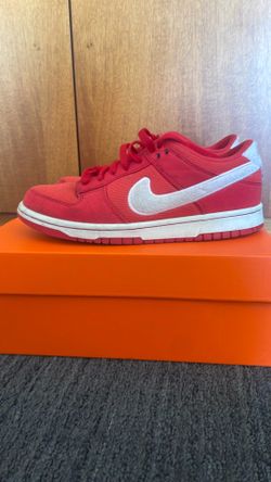 Size 6 youth Valentine’s Day Nike dunks