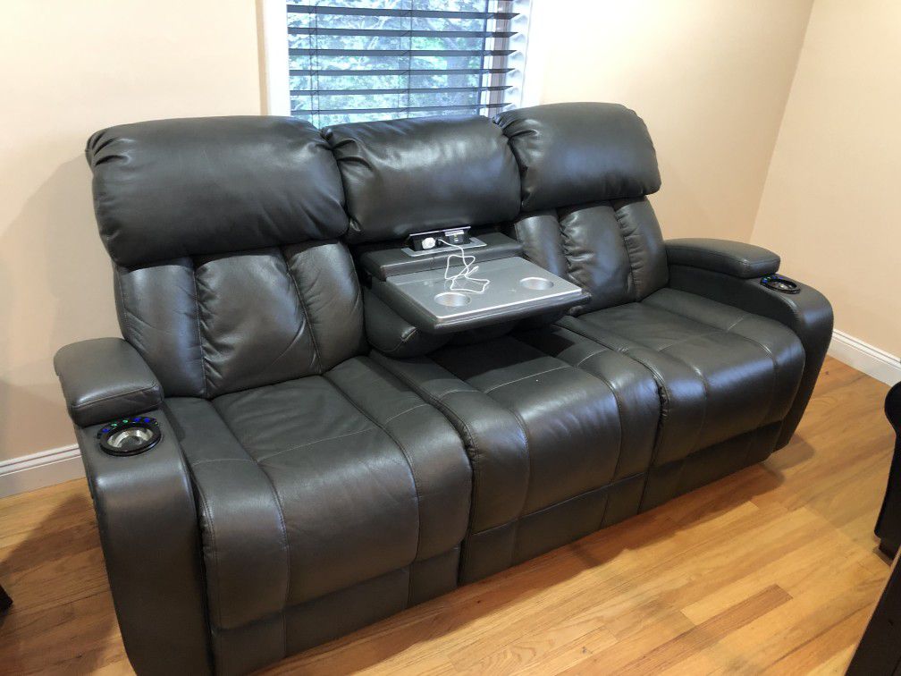 Leather Recliner Couch with USB power and table