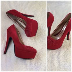 HOT RED SECY VELVET HEELS 9