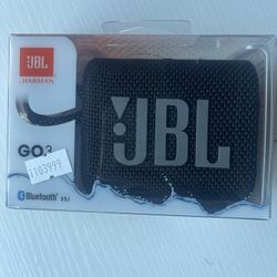 JBL Go3 