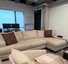 Living spaces Lodge Sand 2 piece sectional