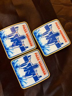 Universal Passholder Magnet 🧲 ✈️ 🌊 - $5