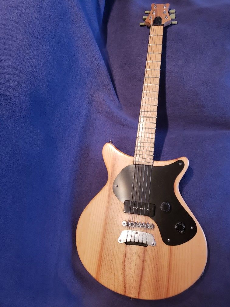B&V Wood Works Pine Junior p90 Double Cutaway Electric Guitar