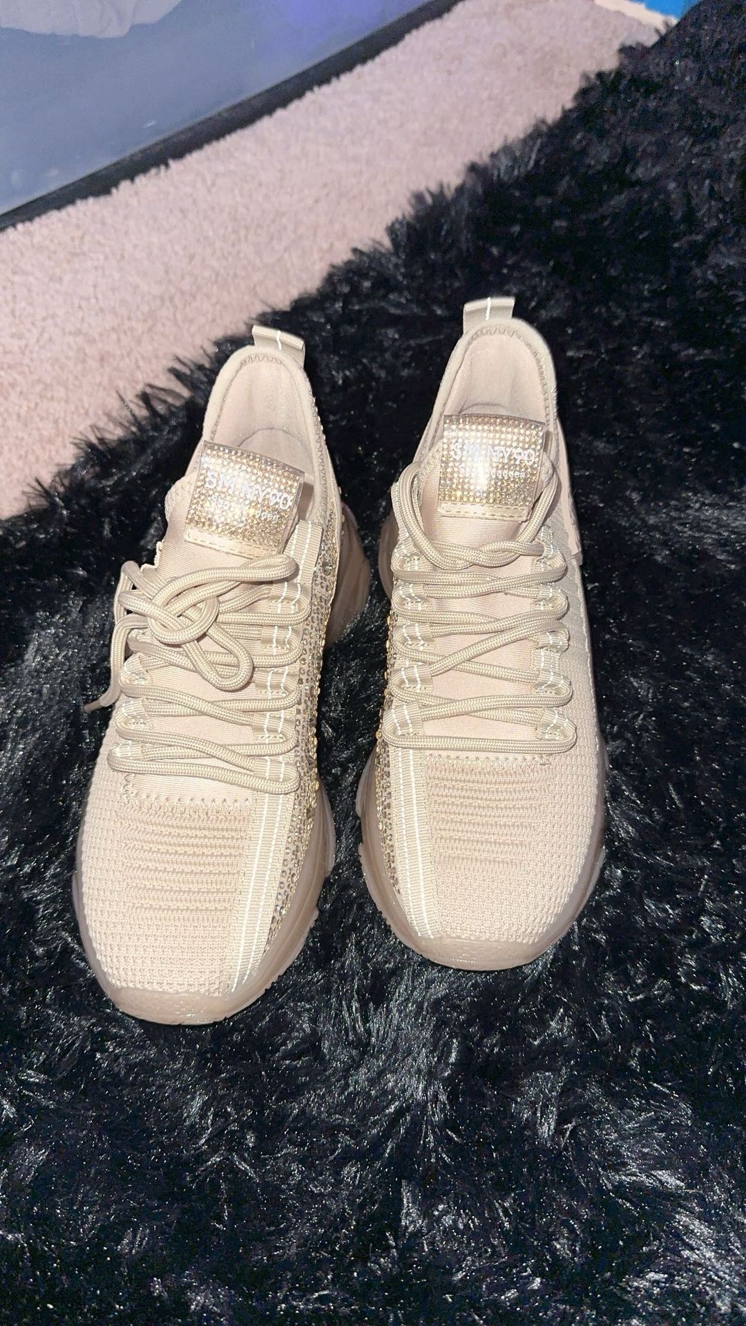 Steve Madden bling Sneakers Size 6