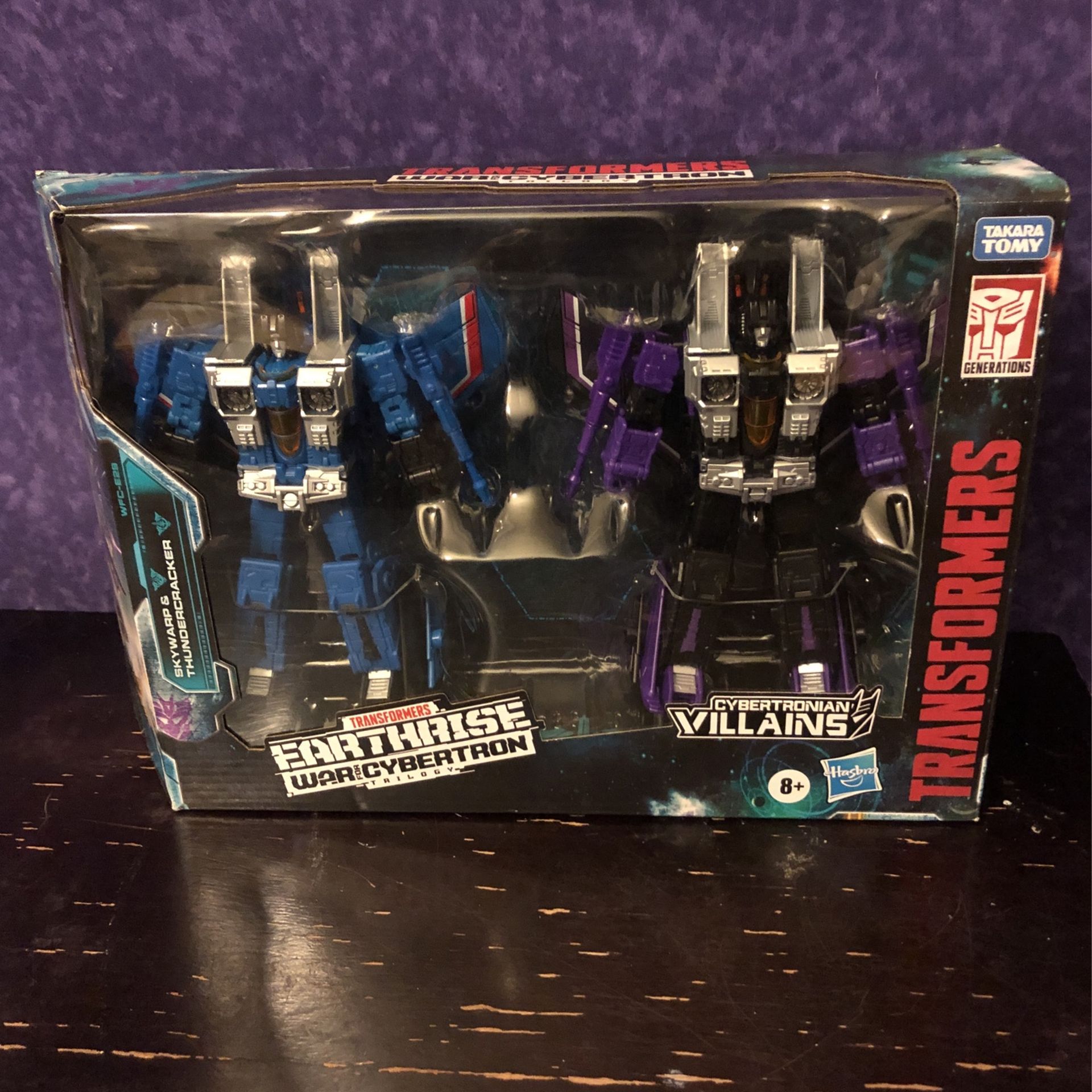 Transformers Earthise WFC-E29 Skywarp & Thundercracker - Voyager 2-Pack Packaging Variant Transformers Earthise WFC-E29 Skywarp & Thundercracker - Voyager 2-Pack Packaging Variant