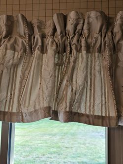 Cream Colored Valance