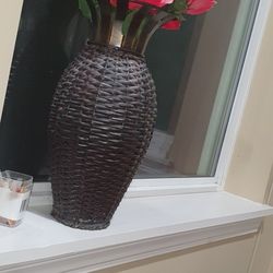 Brown Wicker Flower Pot Decoration