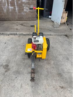 Ground Hog T-4 Wheeled Trencher