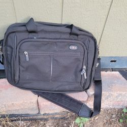 Victorinox Messenger Laptop Bag