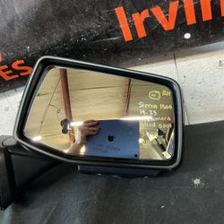 GMC SIERRA 1500 RH MIRROR 2019-2023 WITH CAMERA AND BLIND SPOT OEM