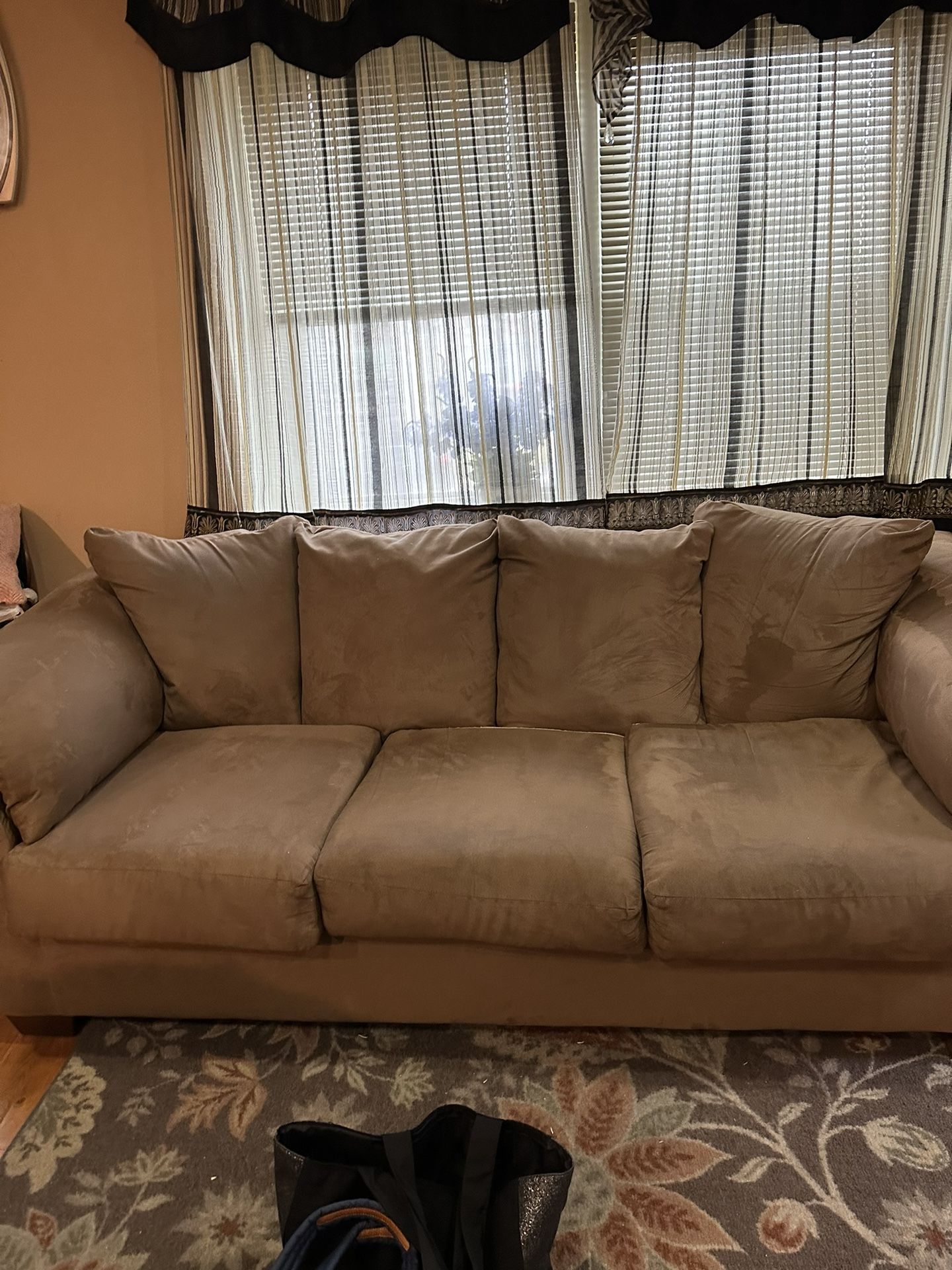 Love Seat Sofa Set