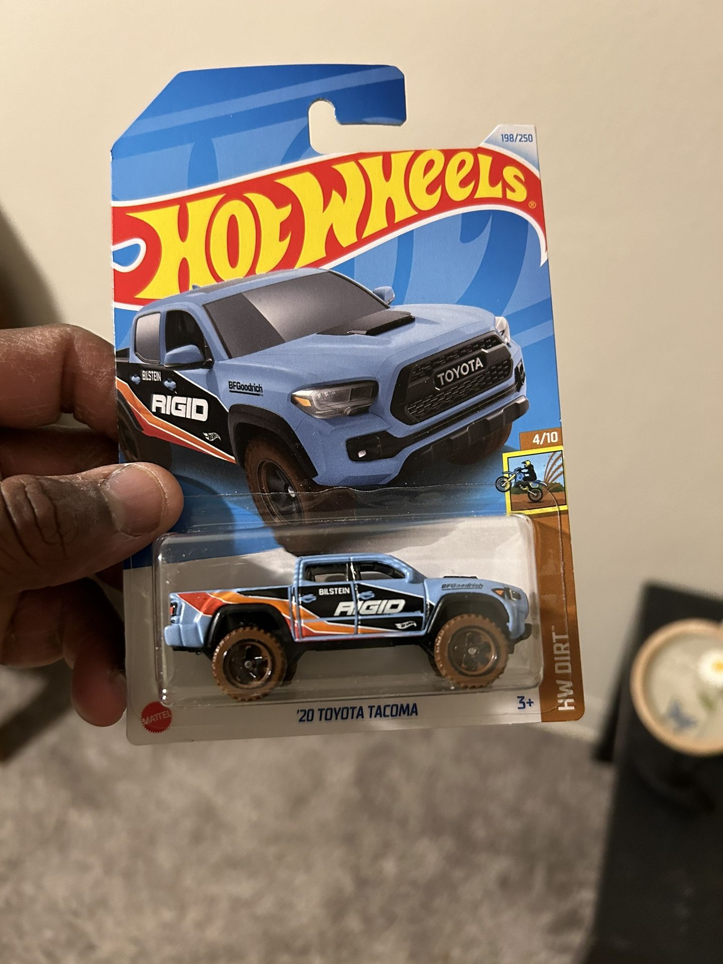 Hot Wheels Tundra 