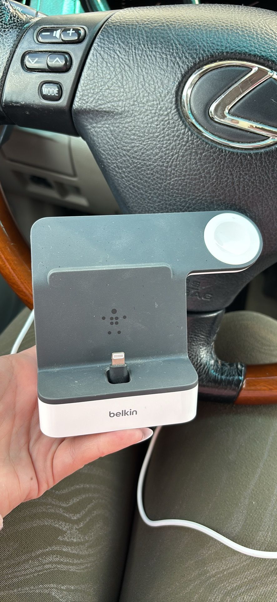 Belkin iPhone, and Apple Watch charger