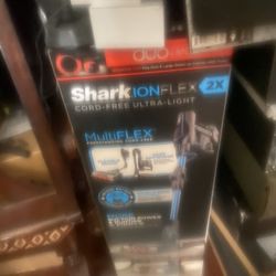 Shark Ion Flex Vacuum (new)