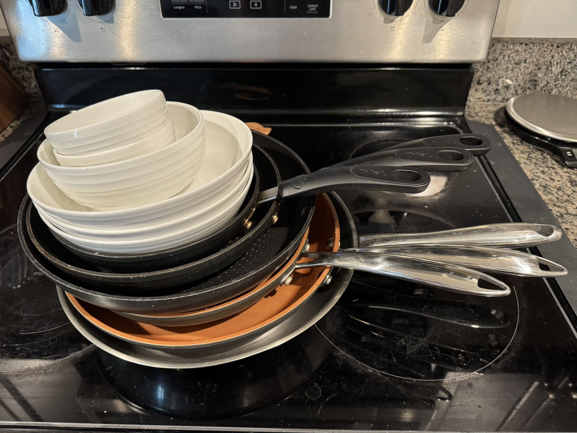 Assorted Pans and Bowls