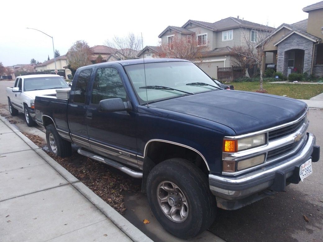 1998 Chevrolet C/K 1500 Series