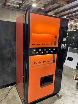 501e Dixie Narco Live Display – Custom Orange + Nayax Reader