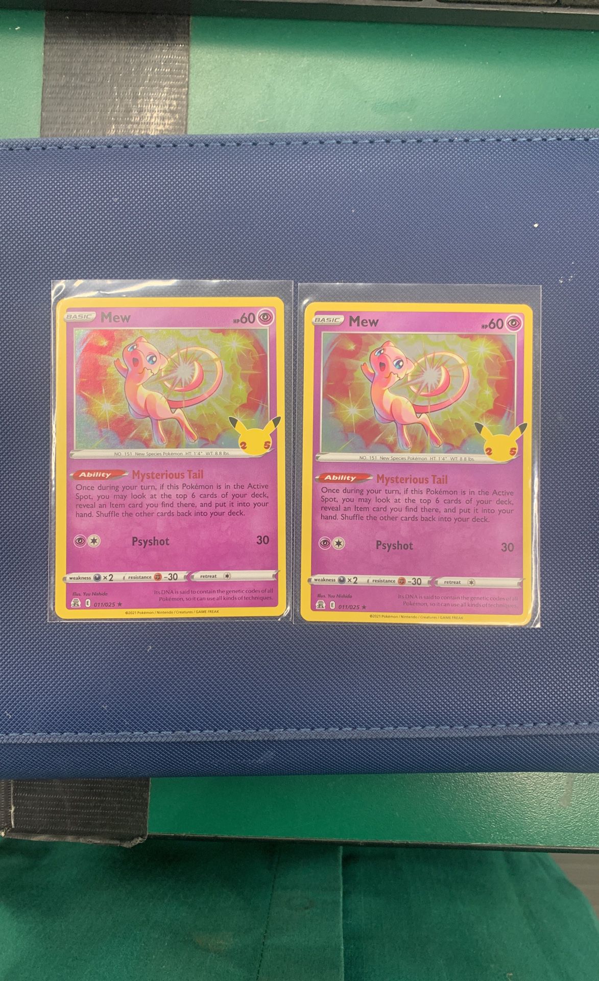 Mew - Celebrations (CLB) Pokemon Card Single