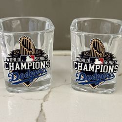 Dodgers 2025 Chanpions Shot Glasses 