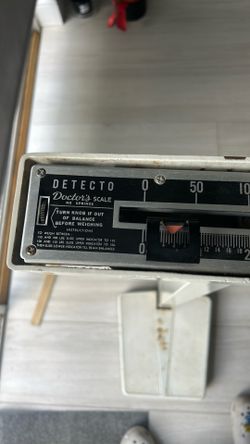 Antique scale