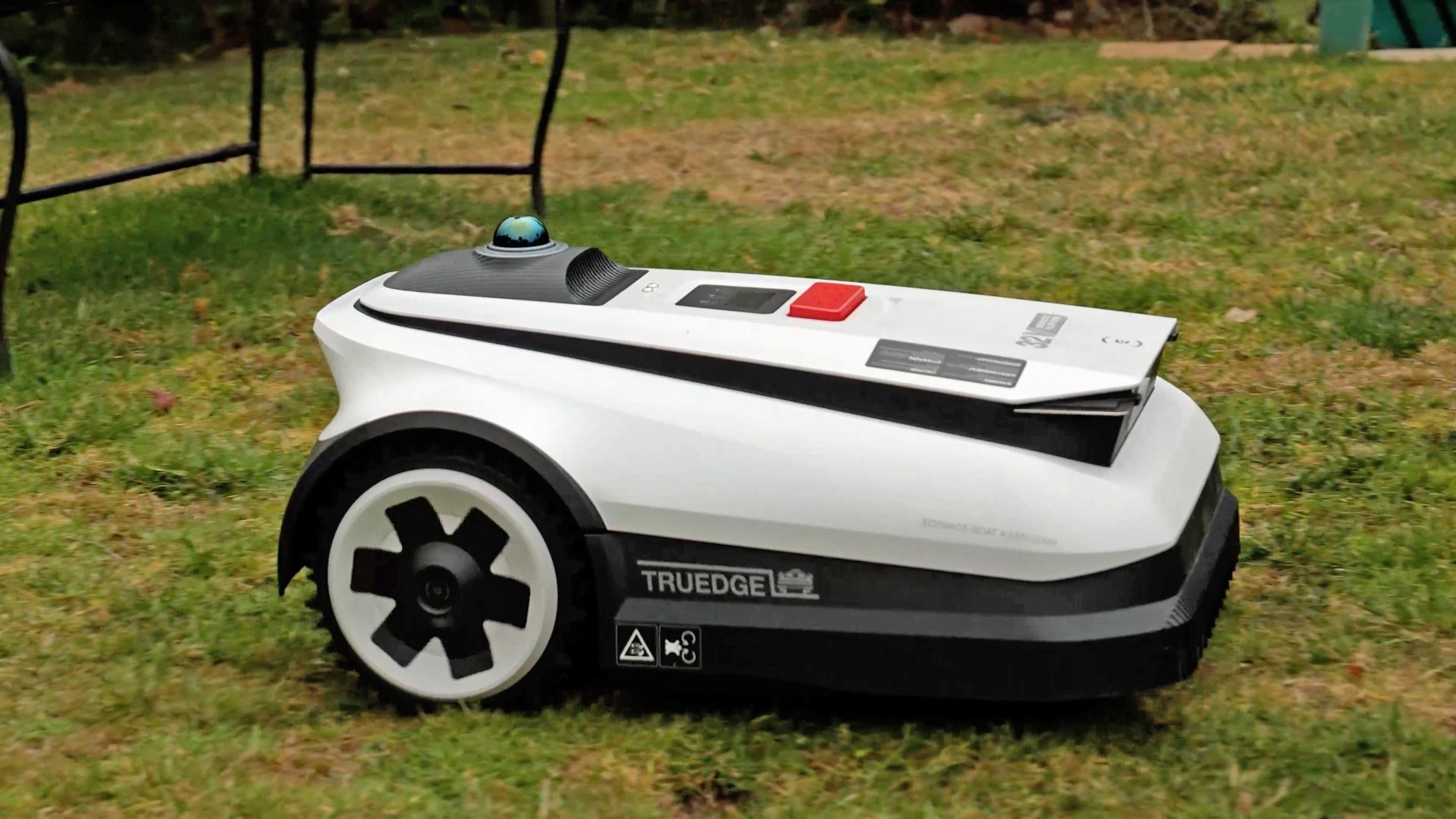 Ecovacs GOAT A3000 Robotic Lawn Mower – Like New