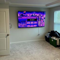 MOUNT YOUR TV