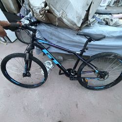 GT Mountain Bike