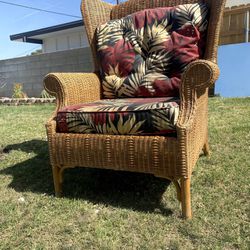 Vintage Luxury Wicker Chair By Henry Link Trading Co
