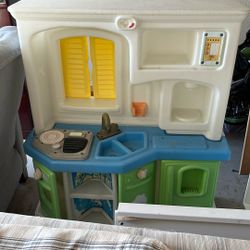 kids plastic kitchen 