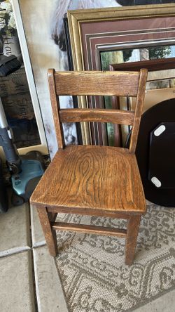 Kids Solid oak chair