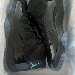 Jordan 11 Gamma Size 12 M