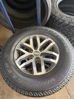 Ford wheels and tire