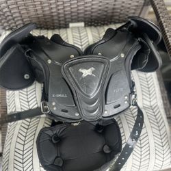 X zenith Shoulder Pads 