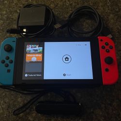 Nintendo Switch 