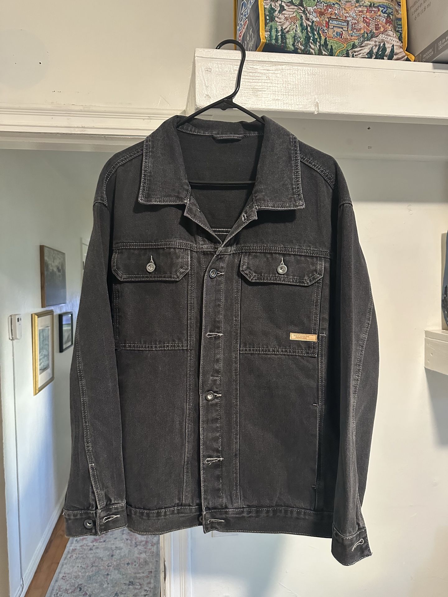 Men’s black denim jacket