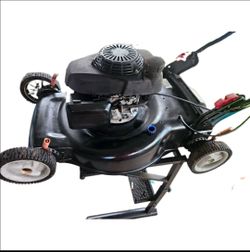 Self propelled mower