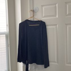 Simple Vera womens long sleeve light top size large