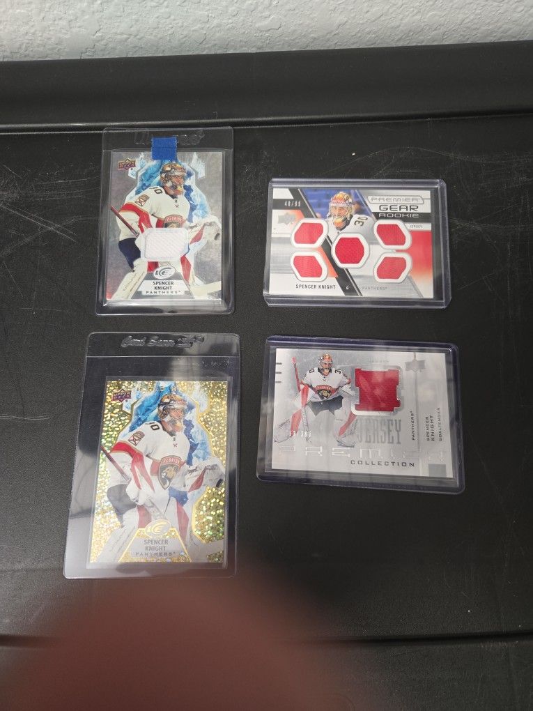 4 Spencer Knight Rookie Cards