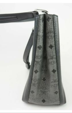 Mcm sarah hot sale hobo bag