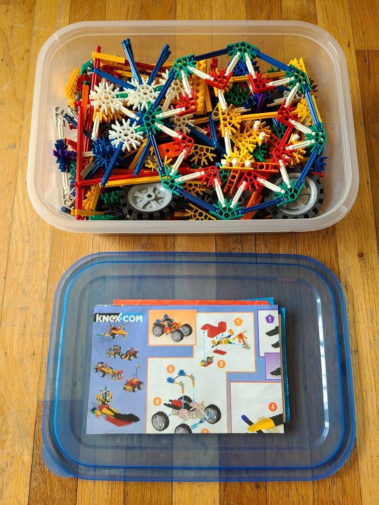 Big Case Full Of K-Nex
