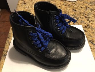 Children's boots with blue laces size 9