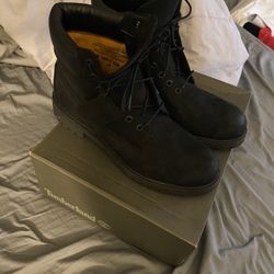 Black Timberlands