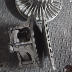 PRIMARY AND SECONDARY CLUTCH