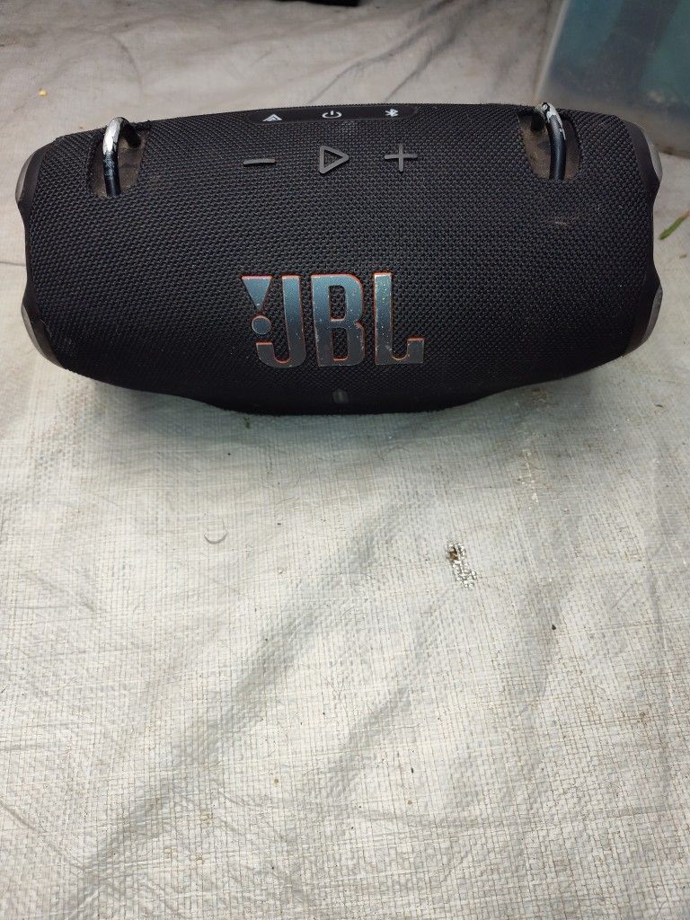 JBL XTREME BLUETOOTH SPEAKER