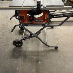 Rigid Table Saw With Universal Stand